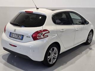 PEUGEOT 208 usata, con Controllo trazione