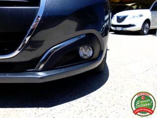 PEUGEOT 208 usata, con Airbag testa