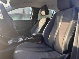 PEUGEOT 208 usata, con Autoradio