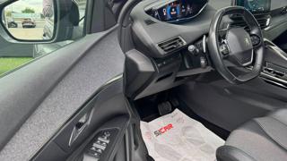 PEUGEOT 3008 usata, con Servosterzo