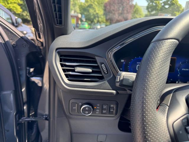FORD Kuga usata, con Climatizzatore