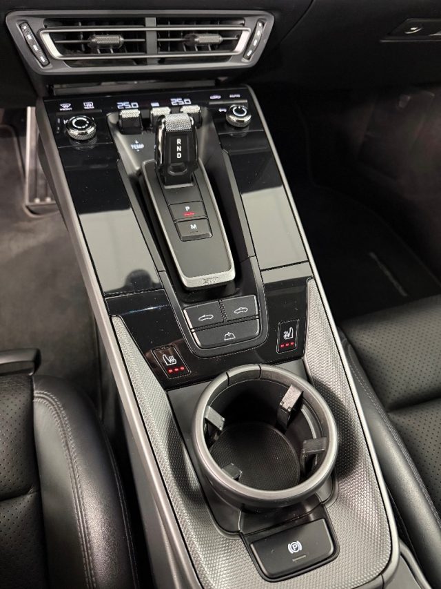 PORSCHE 992 usata, con Controllo trazione