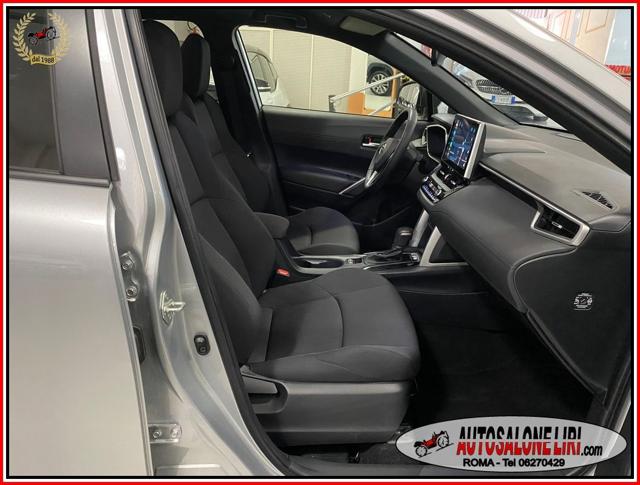 TOYOTA Corolla Cross usata, con Servosterzo