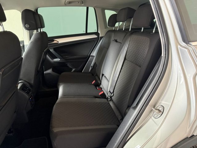 VOLKSWAGEN Tiguan usata, con Specchietti laterali elettrici