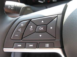 NISSAN Juke usata, con Fari LED