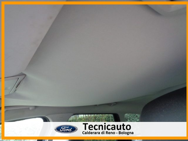 FORD Mondeo usata 32
