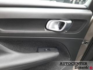 VOLVO XC40 usata, con Isofix