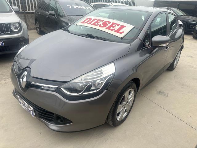 RENAULT Clio usata, con Airbag