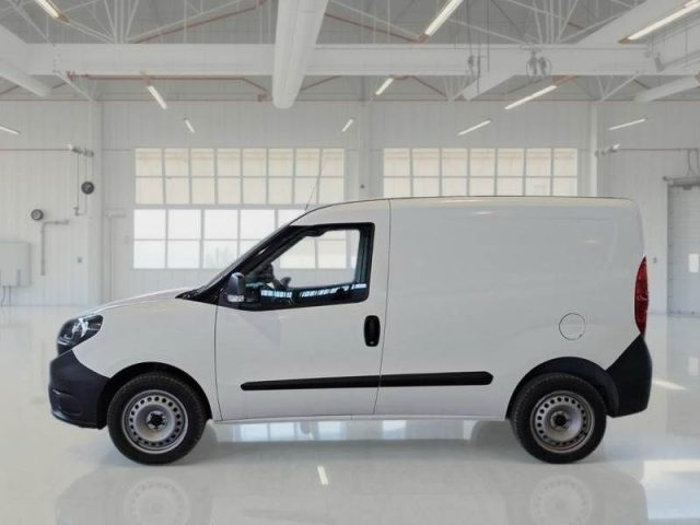 FIAT Doblo usata, con Airbag laterali