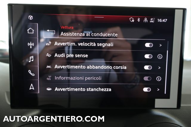 AUDI Q2 usata, con USB