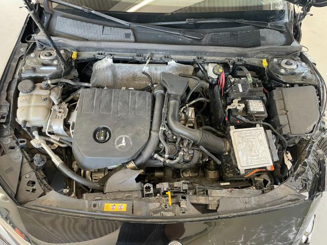 MERCEDES-BENZ A 180 usata, con Chiusura centralizzata