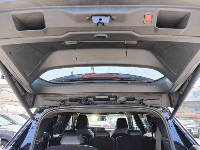 PEUGEOT 5008 usata, con ESP