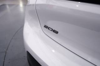 PEUGEOT 208 usata, con Frenata d