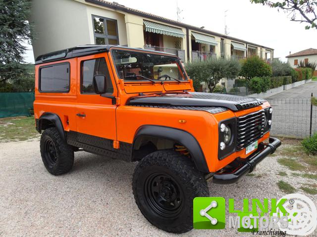 LAND ROVER Defender usata, con Interni in pelle