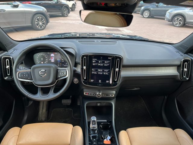 VOLVO XC40 usata, con Autoradio