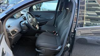 LANCIA Ypsilon usata, con Immobilizzatore elettronico