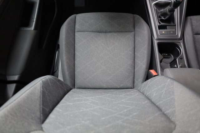 VOLKSWAGEN Golf usata, con Fari LED