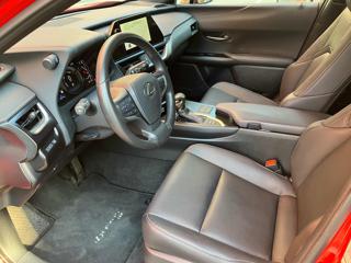 LEXUS UX 250h usata, con Climatizzatore