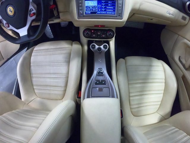 FERRARI California usata 42