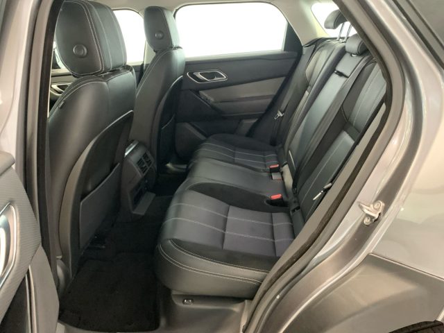 LAND ROVER Range Rover Velar usata, con Sistema di navigazione