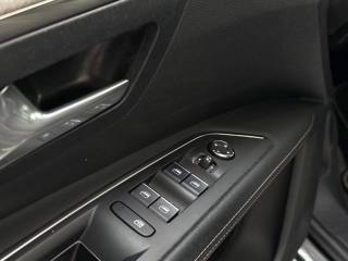 PEUGEOT 3008 usata, con Sensore di pioggia