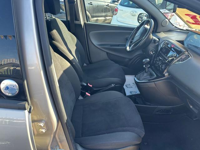 LANCIA Ypsilon usata 19