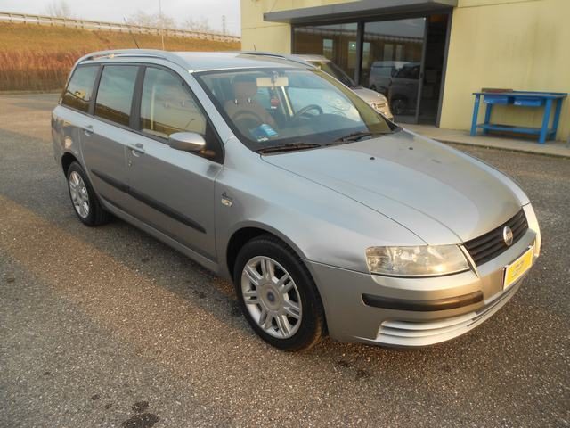 FIAT Stilo usata, con Alzacristalli elettrici
