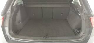 VOLKSWAGEN Tiguan usata, con USB