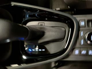 TOYOTA Yaris Cross usata, con Cruise Control