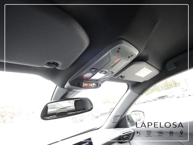 PEUGEOT 2008 usata, con Sistema di navigazione