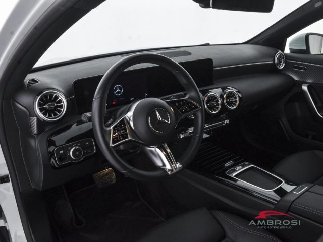 MERCEDES-BENZ A 200 usata 7