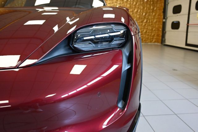 PORSCHE Taycan usata 99