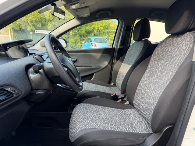 LANCIA Ypsilon usata, con Cronologia tagliandi