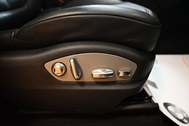 PORSCHE Macan usata 74