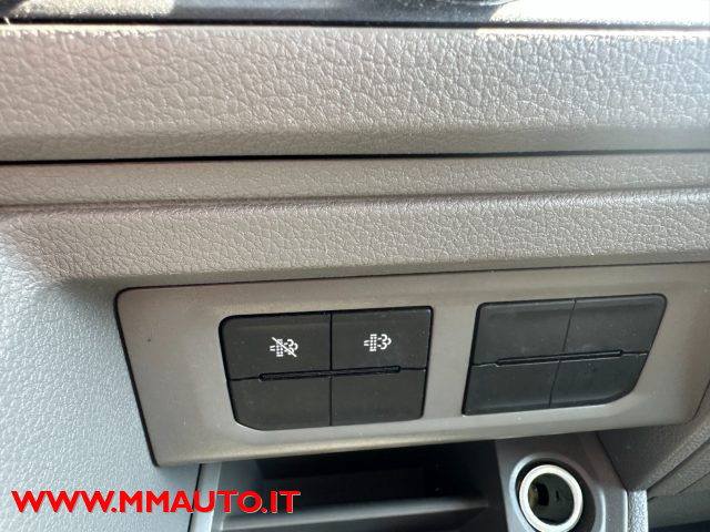 VOLKSWAGEN Crafter usata, con Touch screen