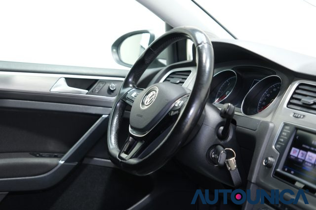 VOLKSWAGEN Golf usata 50