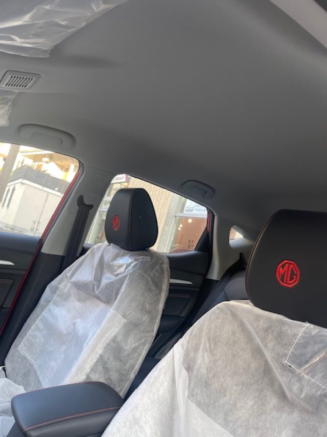 MG ZS usata, con Specchietti laterali elettrici