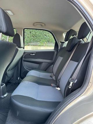 FIAT Sedici usata, con Sedile posteriore sdoppiato