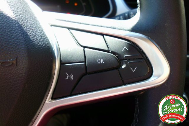 RENAULT Captur usata, con Leve al volante