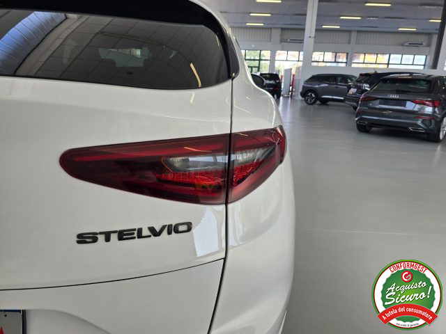 ALFA ROMEO Stelvio usata, con Riconoscimento dei segnali stradali