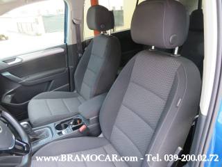 VOLKSWAGEN Touran usata, con Sedile posteriore sdoppiato