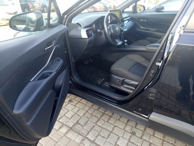 TOYOTA C-HR usata, con Fendinebbia