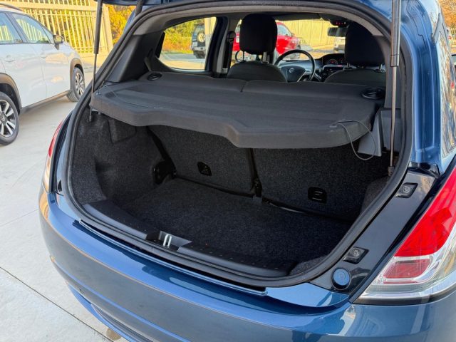 LANCIA Ypsilon usata 18