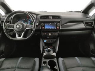 NISSAN Leaf usata, con Park Distance Control