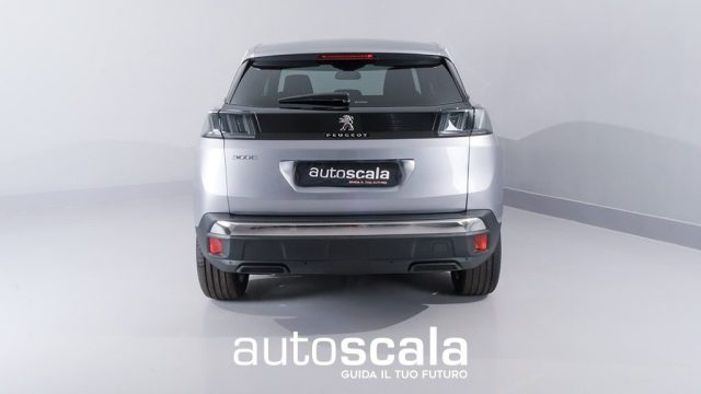 PEUGEOT 3008 usata, con Volante multifunzione