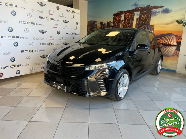 RENAULT Clio usata, con Fari LED