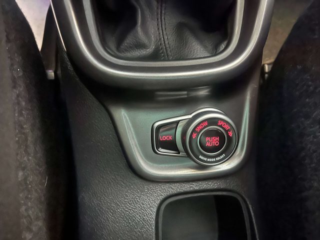 SUZUKI Vitara usata, con Controllo automatico clima