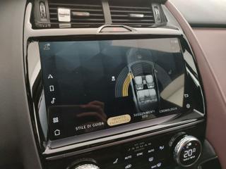 JAGUAR E-Pace usata, con Touch screen