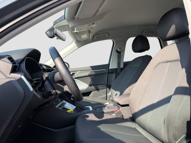 AUDI Q3 usata 8