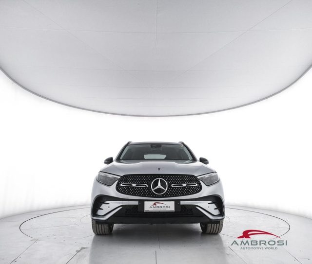 MERCEDES-BENZ GLC 300 usata 4
